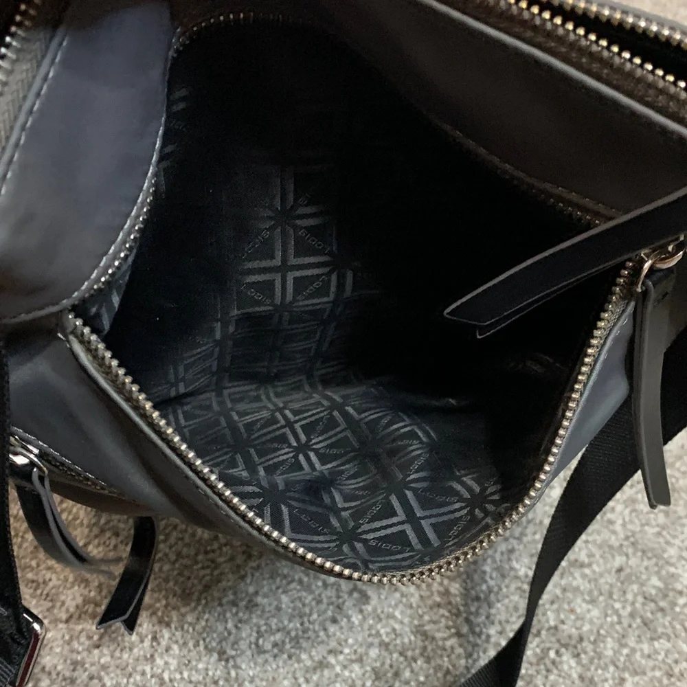 Lodis‎ Gray and Black Crossbody Bag
